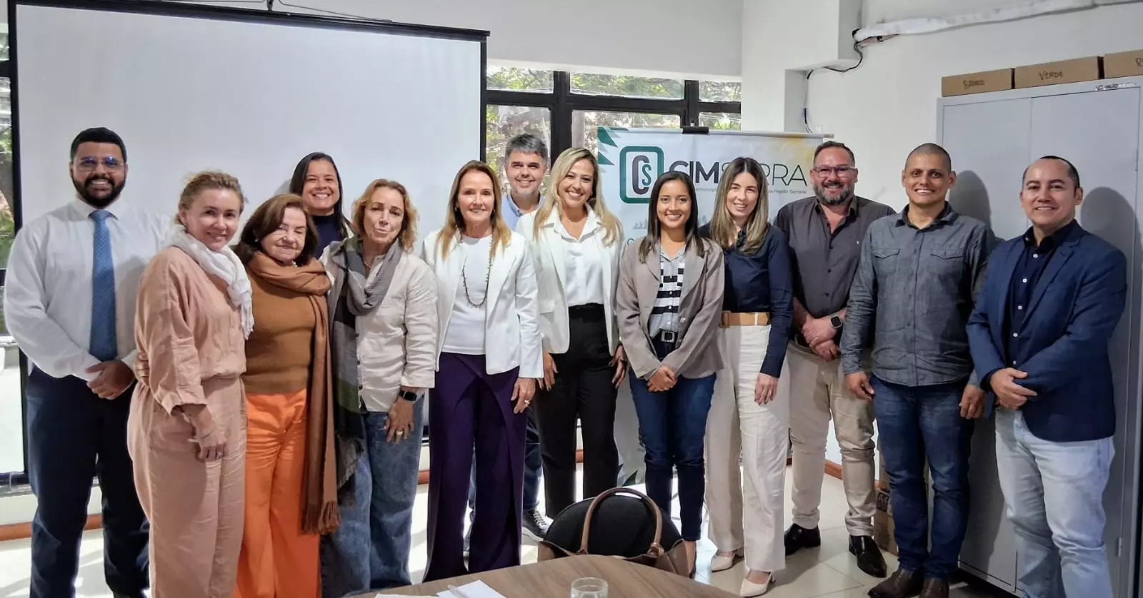 Reunião com os Consórcios do Estado do Rio de Janeiro Reunião com os Consórcios do Estado do Rio de Janeiro